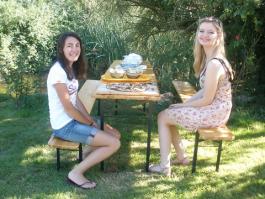 Gaelle and Pauline